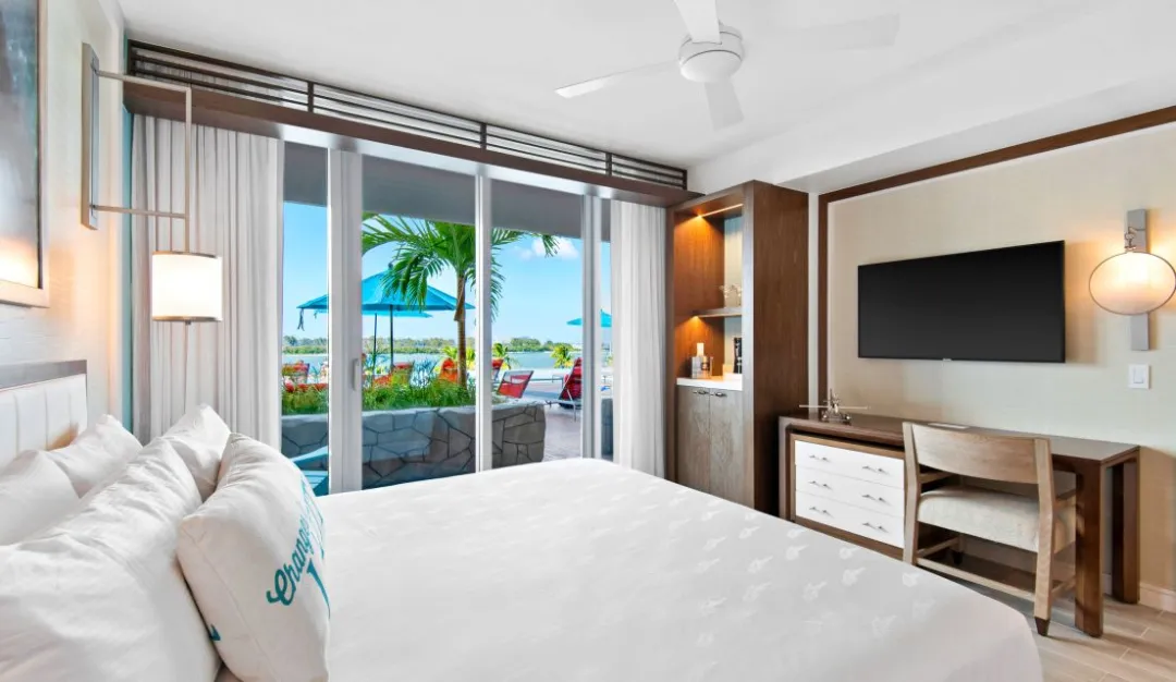 Margaritaville-Beach-Resort-Deluxe-Poolside-King-Bedroom