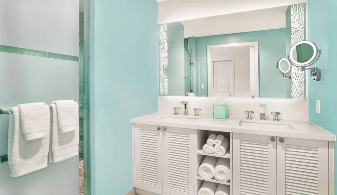 Margaritaville-Beach-Resort-Ocean-Front-Bathroom