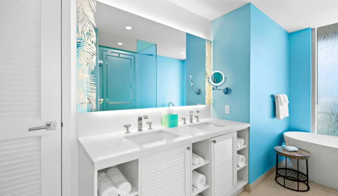 Margaritaville-Beach-Resort-One-Bedroom-Marina-Suite-Bathroom