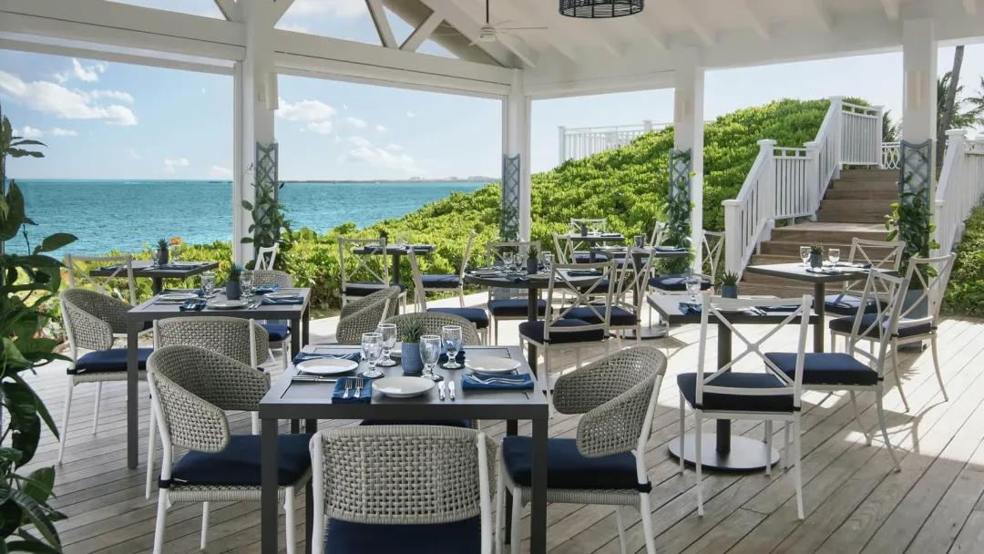 Ocean-Club-Four-Seasons-Ocean-Blu