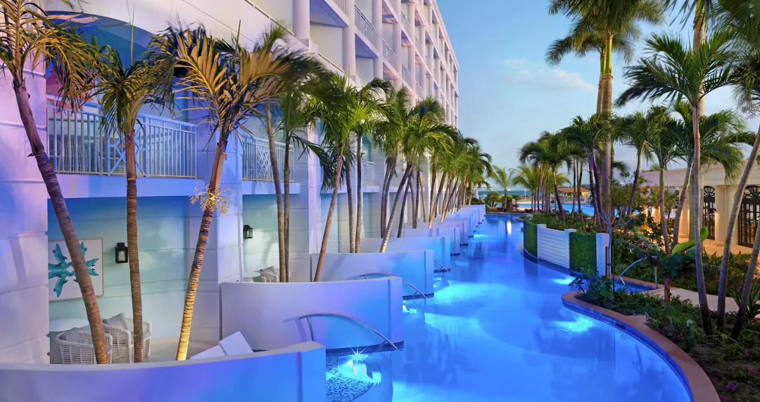 Sandals-Royal-Bahamas-Swim-up-rooms-cascade