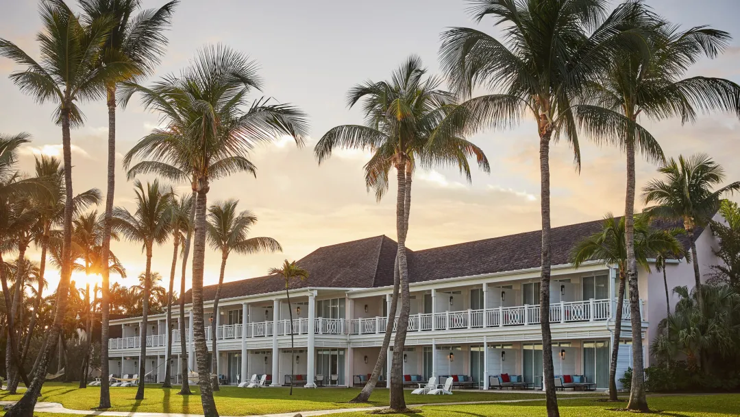 Ocean Club Four Seasons Bahamas - Hotel Exterior