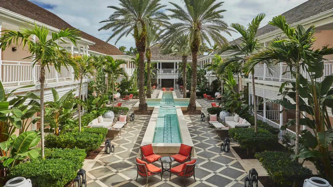 Ocean Club Four Seasons Bahamas - Courtyard