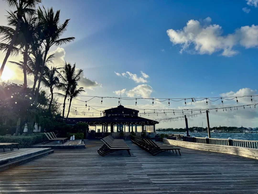 Warwick Paradise Island - Deck