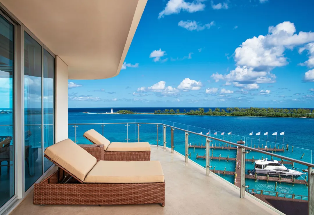 Margaritaville Beach Resort Nassau - Oceanfront Balconies