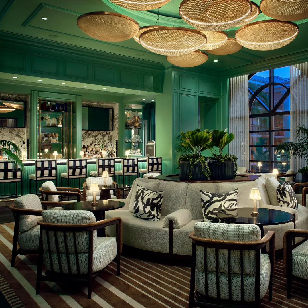 Ritz-Carlton-Grand-Cayman-Silver-Palm