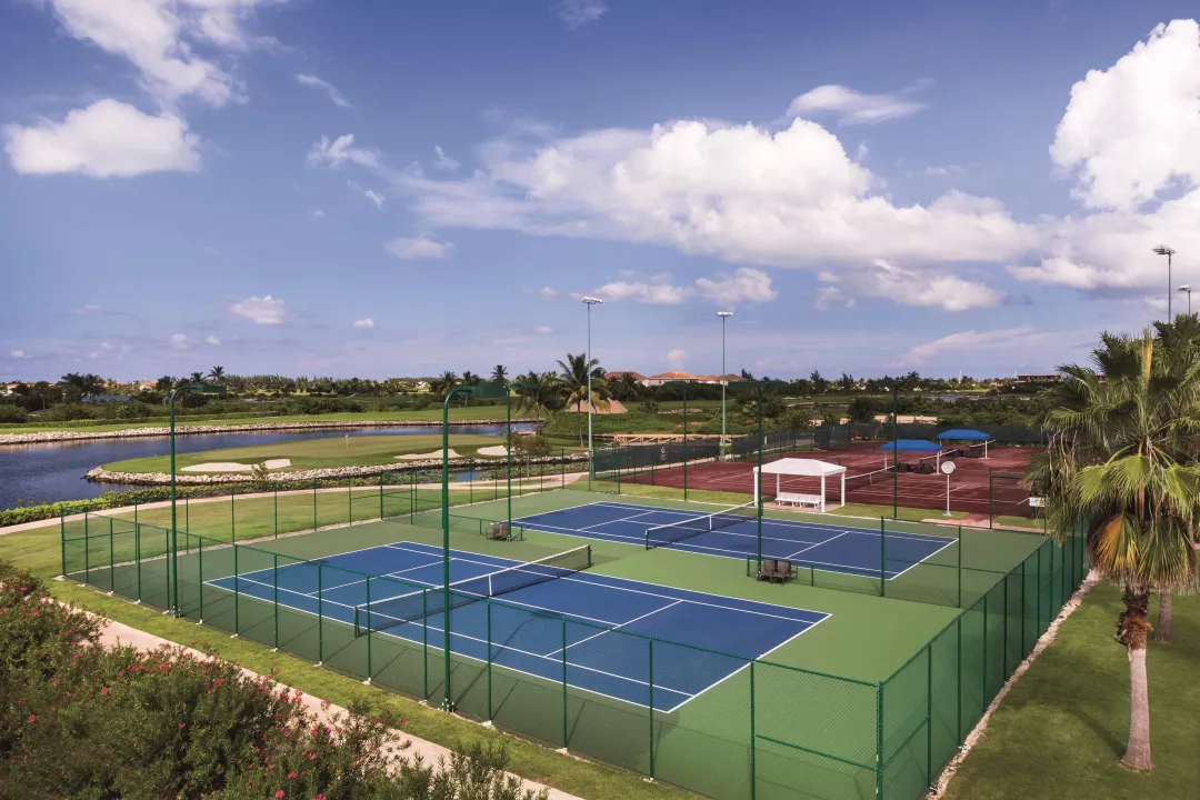 The Ritz Carlton Grand Cayman - Tennis Courts