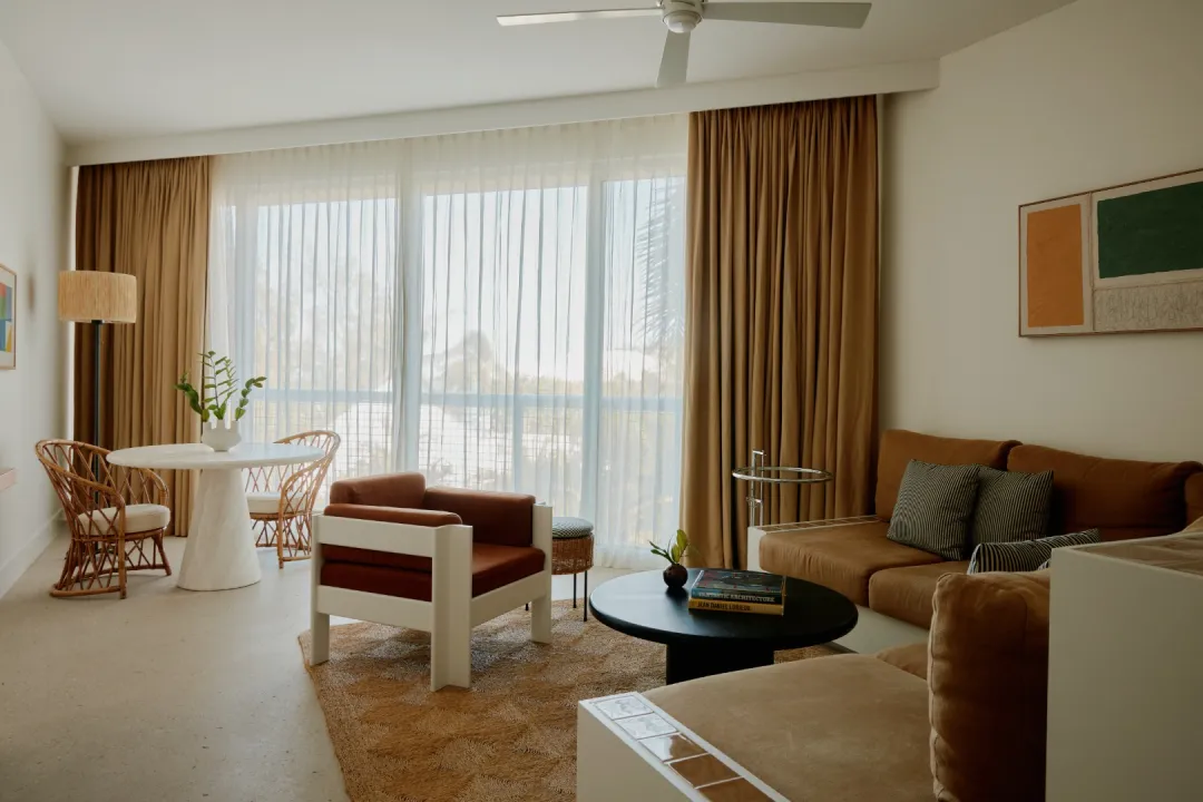 Palm-Heights-One-Bedroom-Oceanview-Suite-Detail