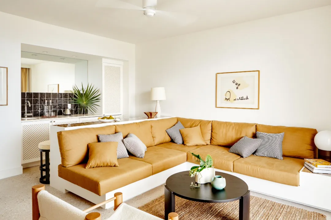 Palm-Heights-Grand-Cayman-One-Bedroom-Ocean-Facing-Suite-Living-Space