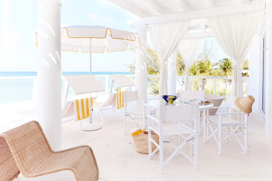 Palm-Hieights-Two-Bedroom-Beachfront-Terrace-Suite-Terrace-Dining