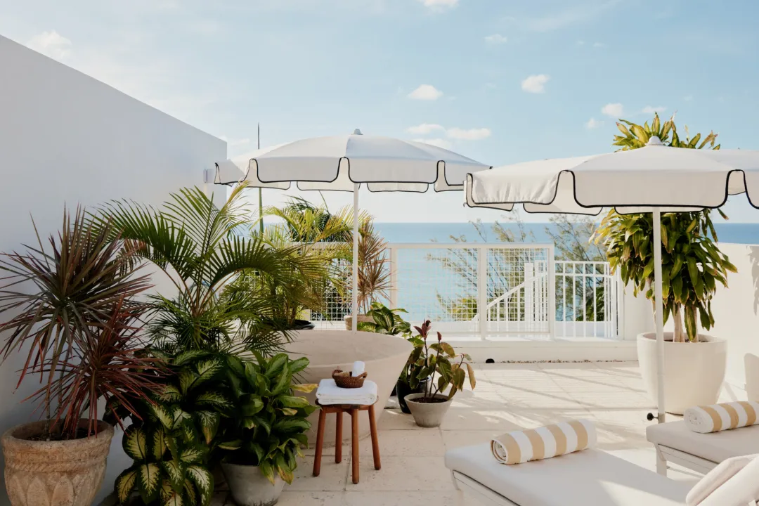 Palm-Heights-Three-Bedroom-Ocean-Facing-Penthouse-Terrace_1