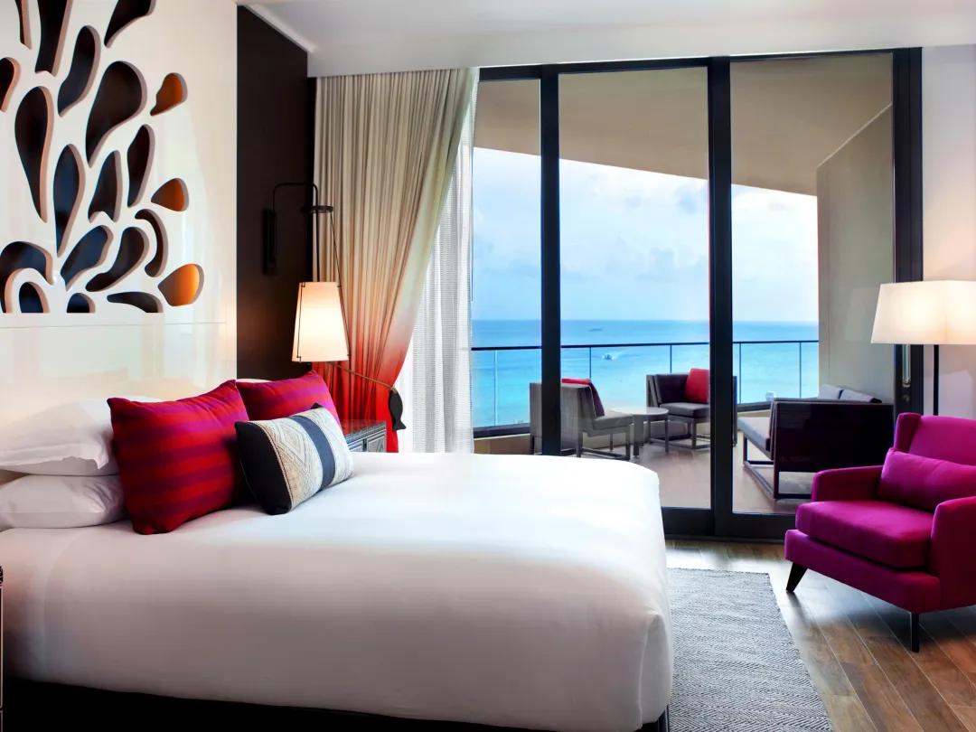 Kimpton-Seafire-One-Bedroom-Premium-Ocean-View-King-Bed