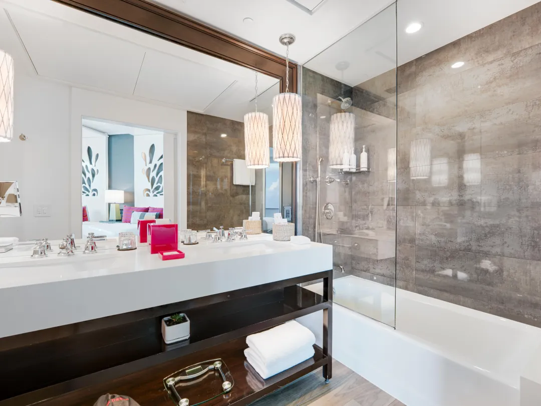 Kimpton-Seafire-Premium-Ocean-View-Detail-View-of-Bathroom