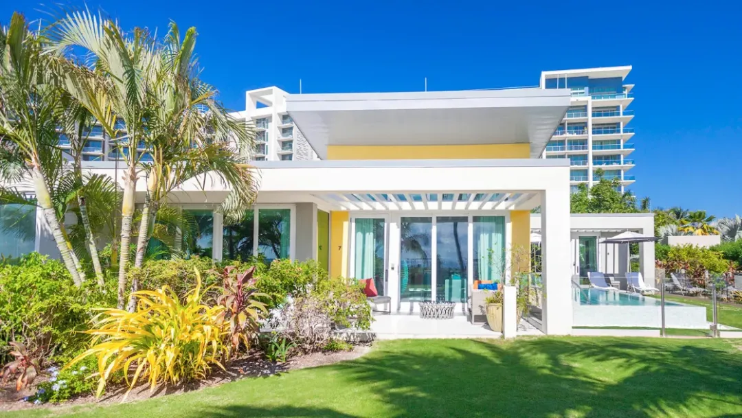 Kimpton-Seafire-Resort-and-Spa-Bungalow