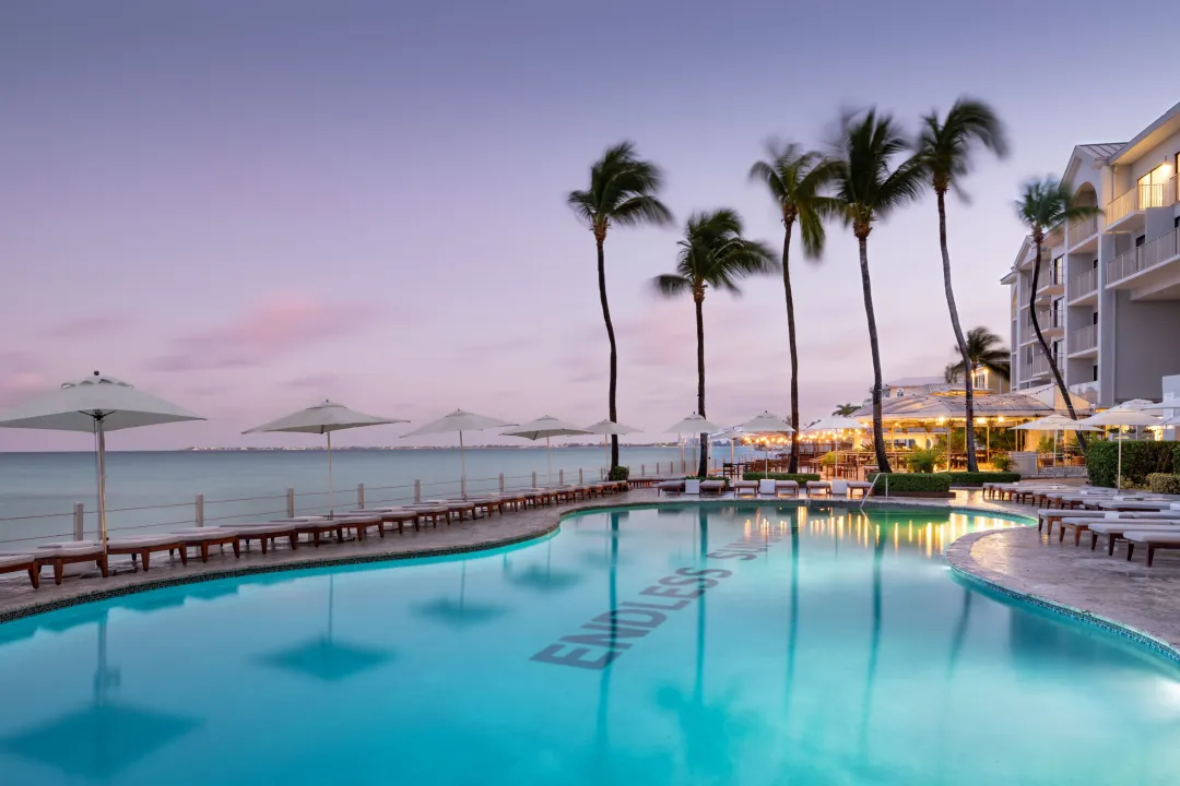 Grand-Cayman-Marriott-Resort-Pool