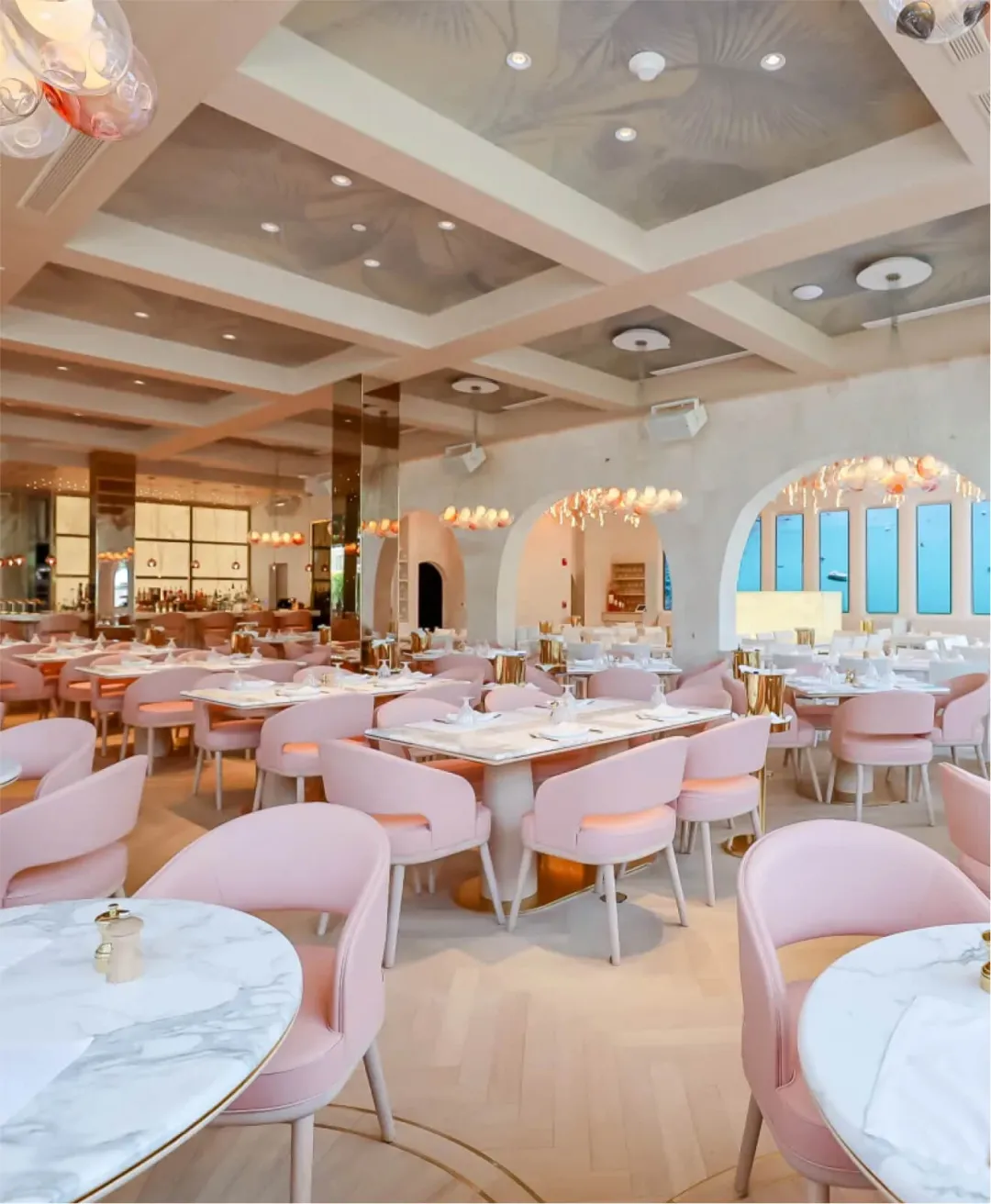 The-Grove-Mykonos-Restaurant