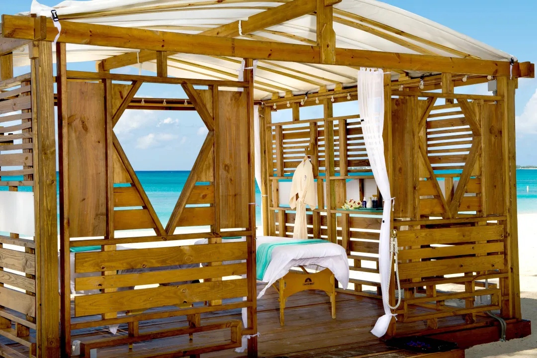 The-Westin-Grand-Cayman-Beach-Spa