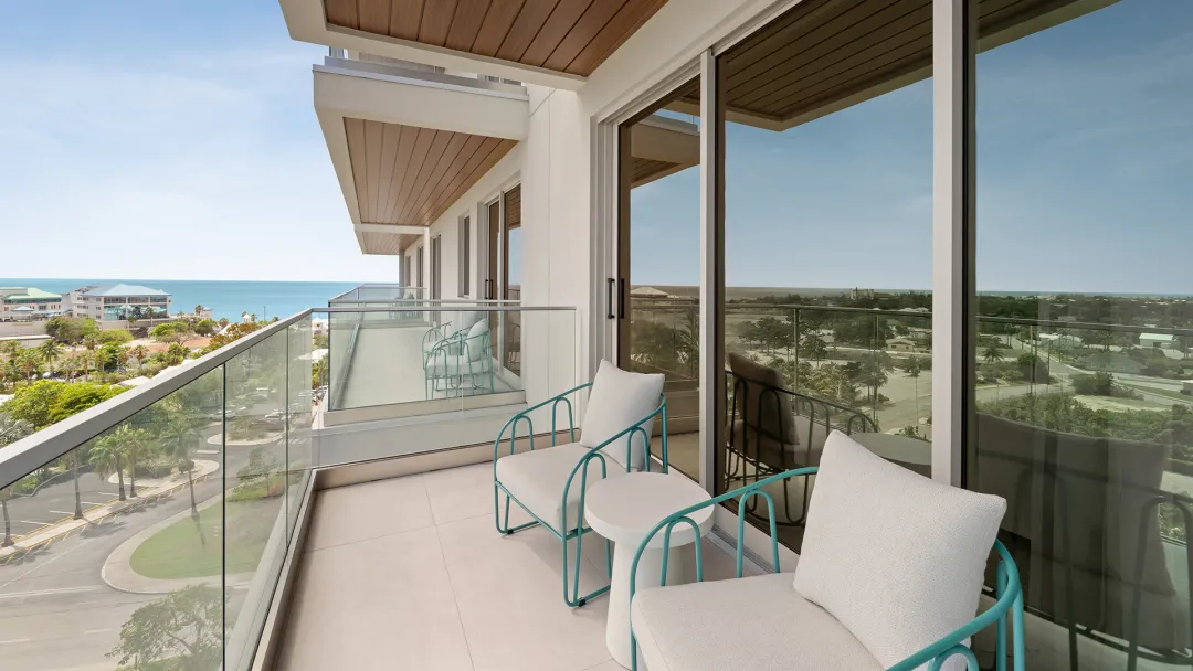 ONE GT - Dawn Rise Suite - Balcony