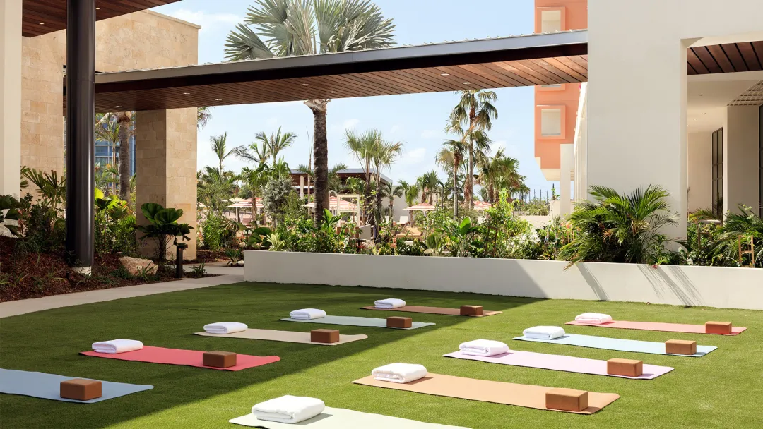 Hotel-Indigo-Grand-Cayman-Yoga-Pavilion