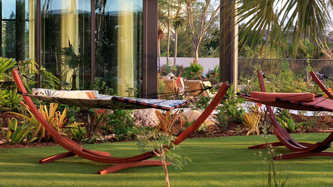 Hotel-Indigo-Grand-Cayman-Hammocks