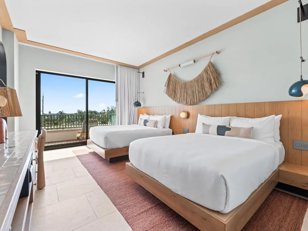 Hotel-Indigo-Standard-Neighbourhood-Room-Two-Queen-Beds
