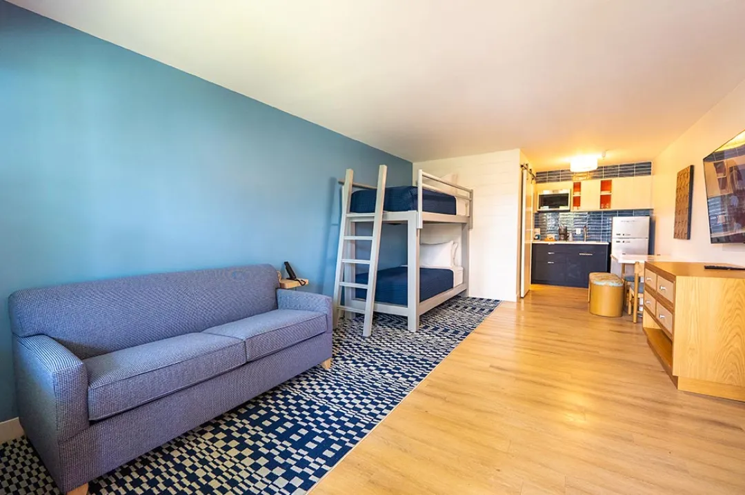 Sunsine Hotel and Suites - Family Suite - Bunk Beds