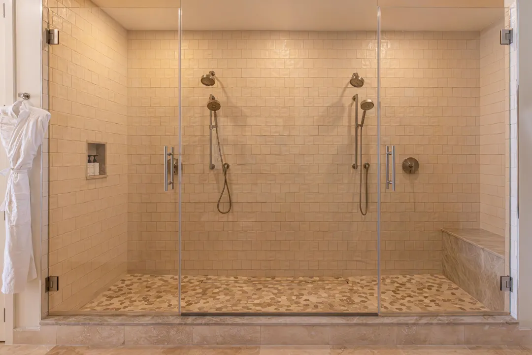 Salterra South Caicos -  One Bedroom Ocean View Suite - Shower