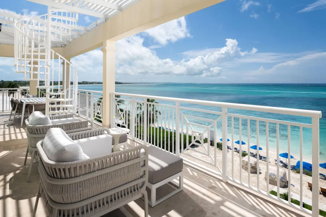 Windsong-Turks-and-Caicos-Rooftop-Villa