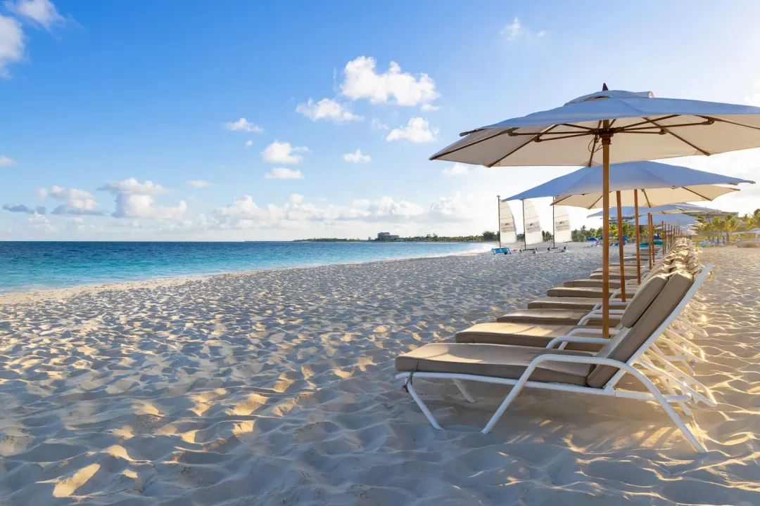 Seven-Stars-Resort-and-Spa-Beach-beds
