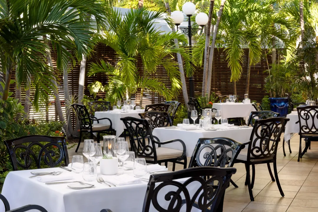 Seven-Stars-Resort-and-Spa-Seven-Restaurant