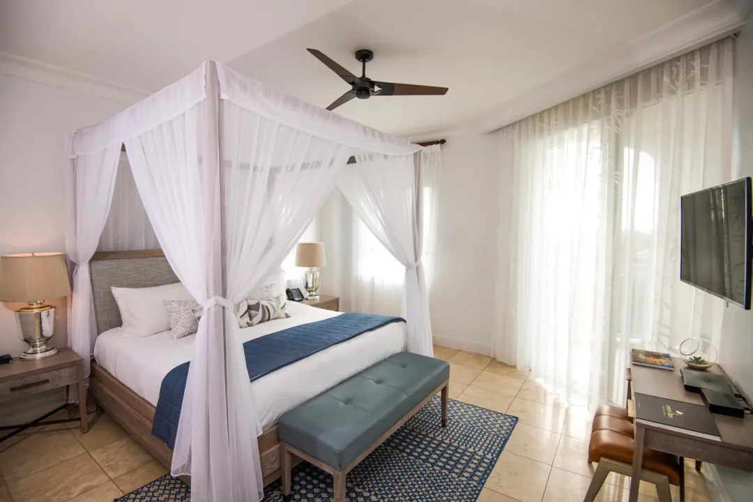 Seven-Stars-Resort-and-Spa-Island-View-Junior-Suite-King-Bed