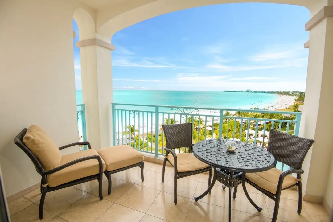 Seven Stars Resort and Spa - Ocean View Junior Suite - Balcony