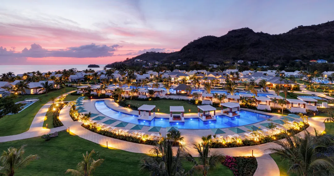 Sandals-Saint-Vincent-and-The-Grenadines-Resort-at-Night