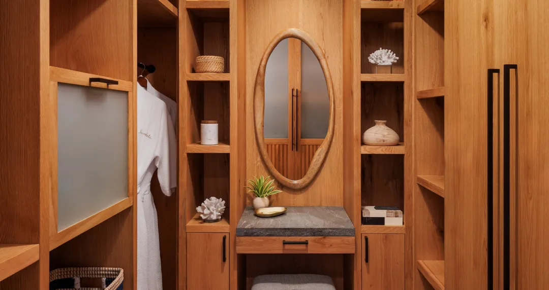 Sandals-Saint-Vincent-and-The-Grenadines-Bamboo-Palm-Partial-Oceanview-Room-with-Balcony-Tranquility - Closet
