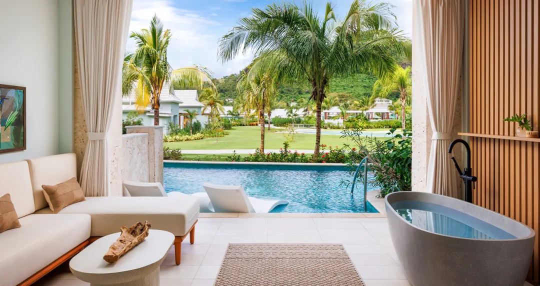 Sandals Saint Vincent and The Grenadines - Bamboo Palm Club Swim-up Room with Patio Tranquility Soaking Tub -Swim Up Area