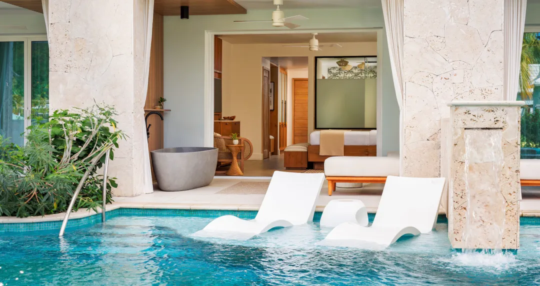 Sandals Saint Vincent and The Grenadines - Bamboo Palm Club Swim-up Room with Patio Tranquility Soaking Tub -Patio