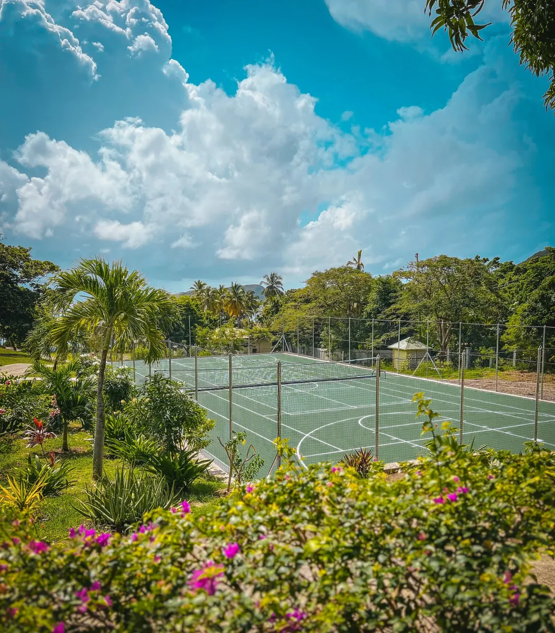 Bequia-Beach-Hotel-Tennis-Court