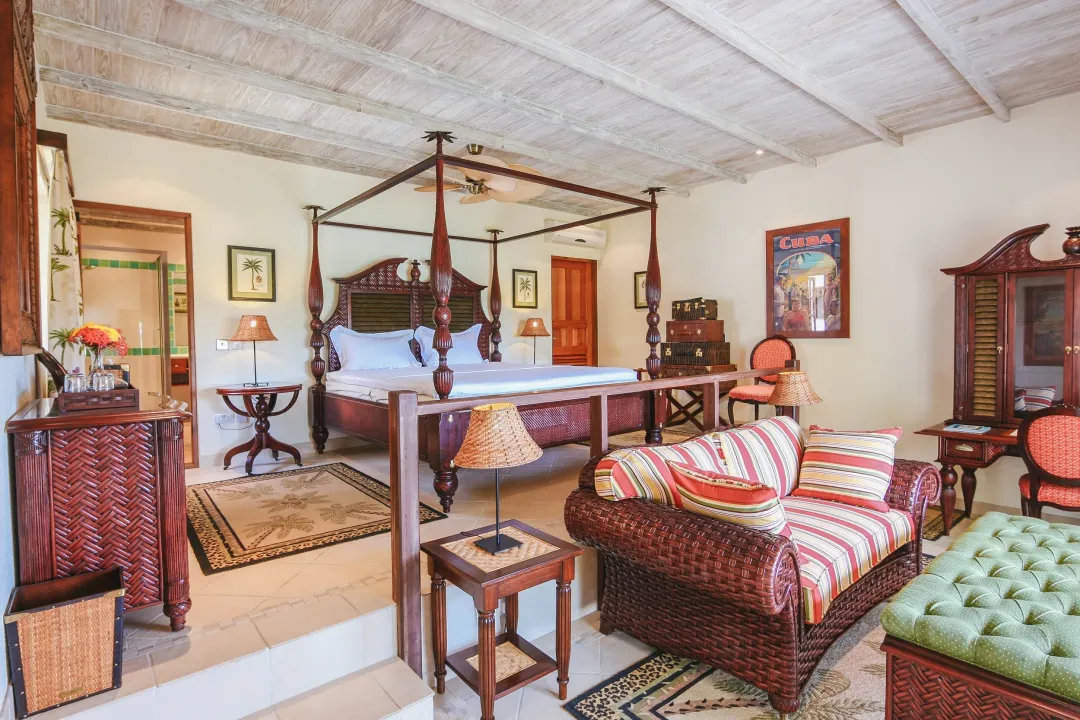 Bequia-Beach-Hotel-Junior-Suite-Living-Room