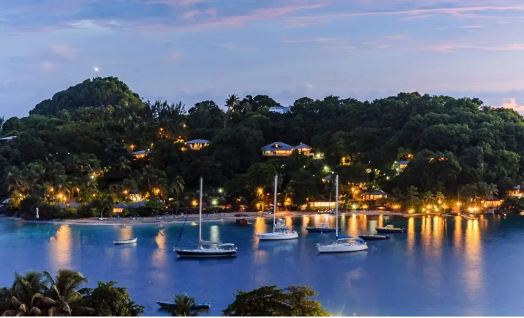 Young-Island-Resort-at-Night