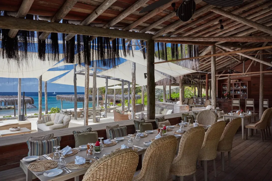 Mandarin-Oriental-Canouan-Beachside-Restaurant