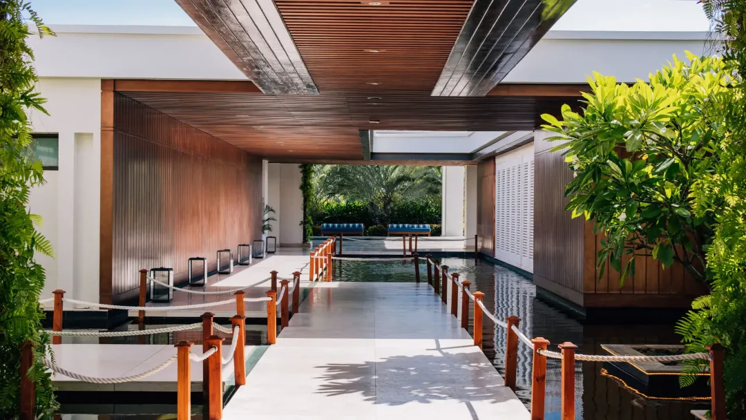 Park-Hyatt-St.-Kitts-Welcome-Walk