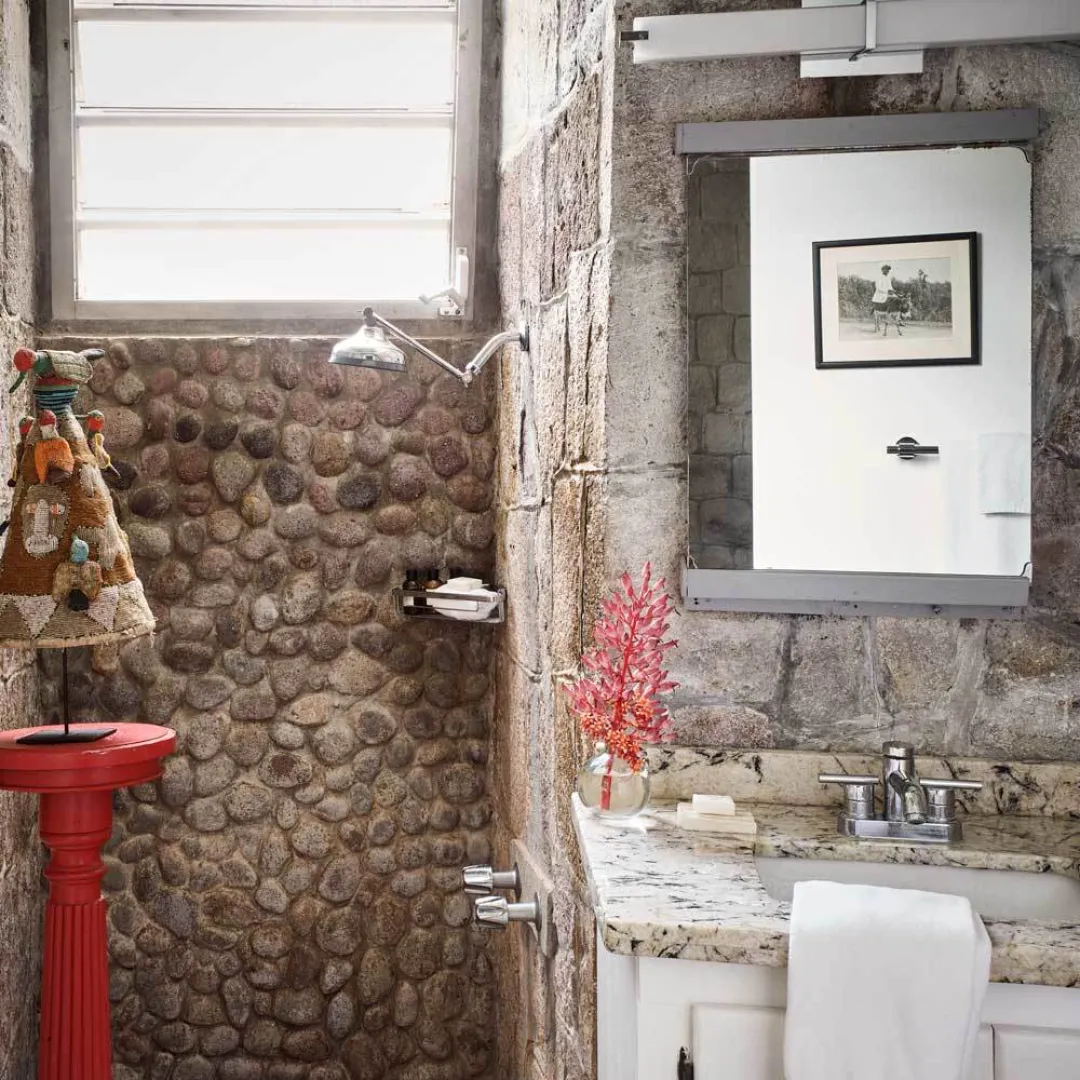 Golden-Rock-Inn-Sugar-Mill-Bathroom