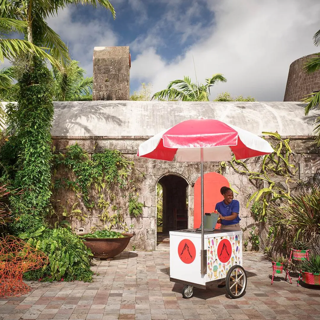 Golden-Rock-Inn-Snacks-Vendor