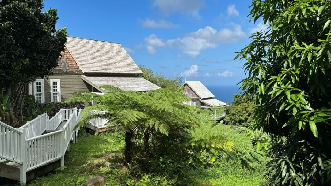 Belle-Mont-Sanctuary-Resort-Luxury-Farmhouse-Cottage-King-Exterior