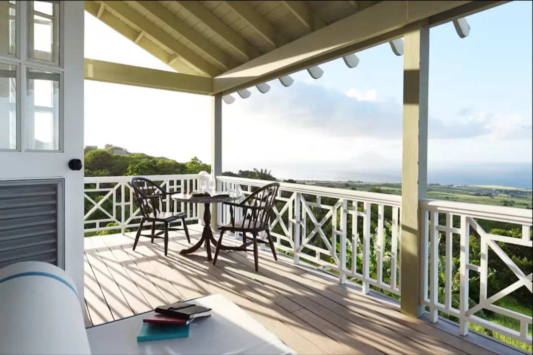Belle Mont Sanctuary Resort - Luxury Two Bedroom Villa with Pool - Balcony