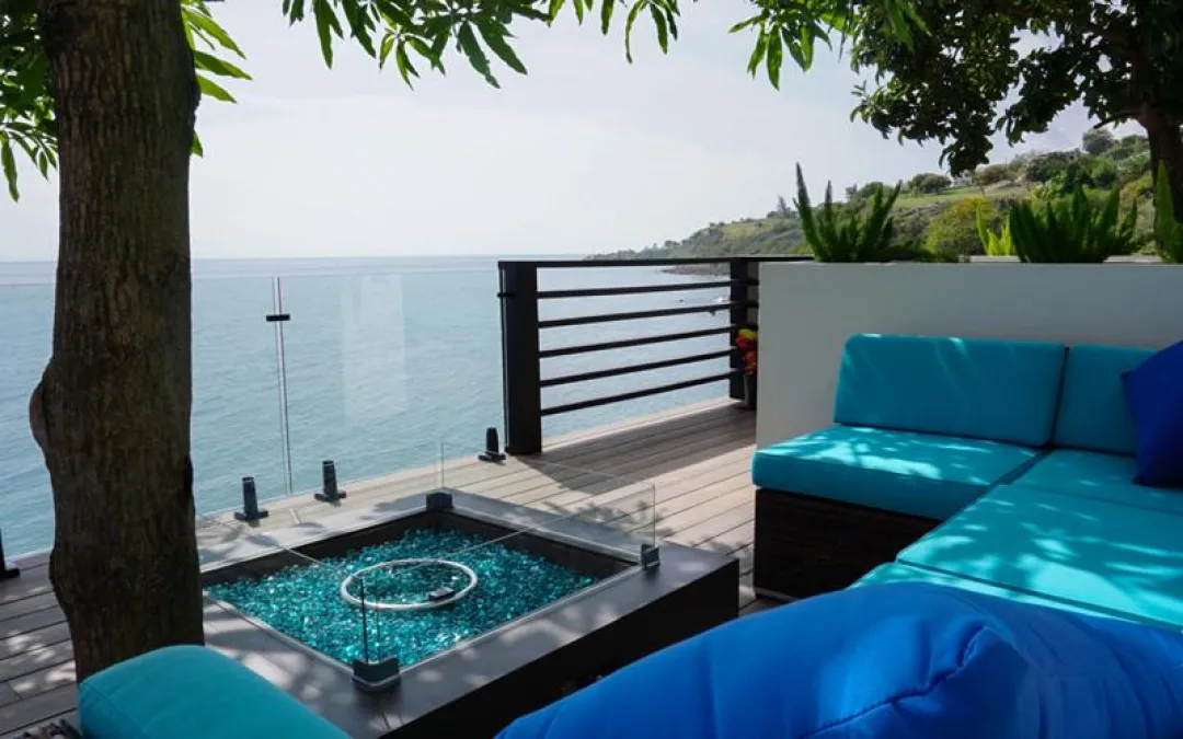 Sunset-Reef-Deluxe-King-Suite-Outdoor-Terrace