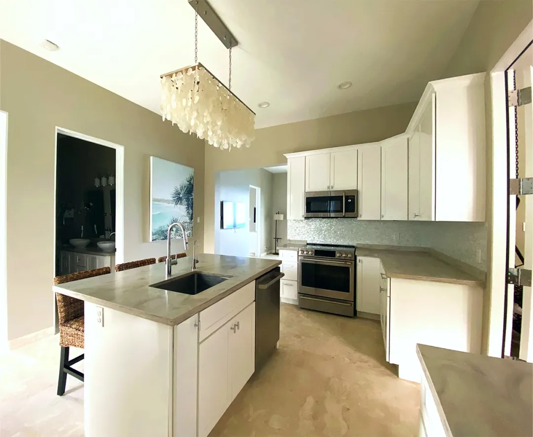 Sunset-Reef-Suite-Two-Bedroom-Villa-Kitchen