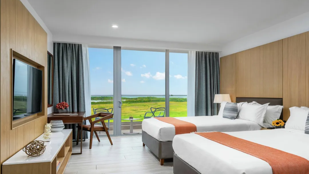Koi-Resort-Seaside-View-Double-Room
