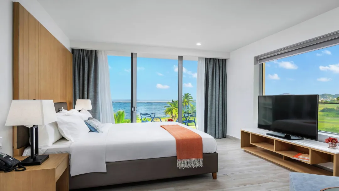 Koi-Resort-Oceanfront-View-Details