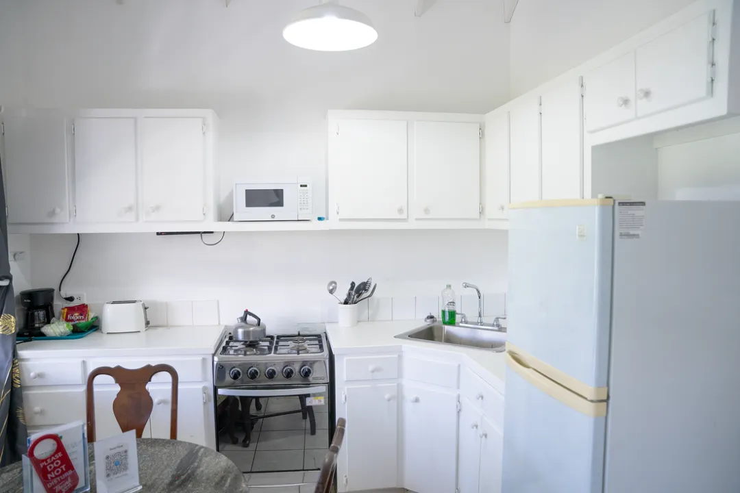 Oualie Beach Resort - Studio - Kitchen
